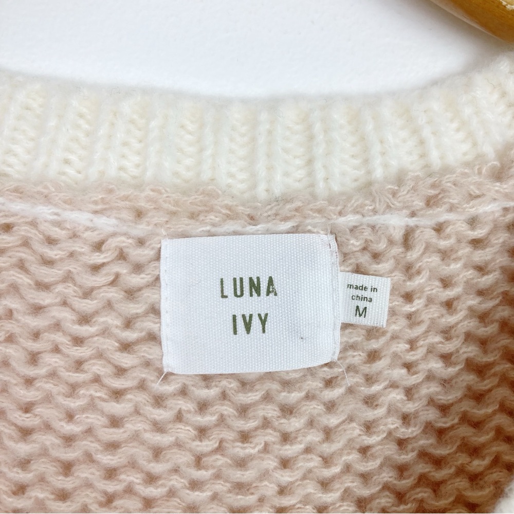 Women's V-Neck Sweater Vest - Cream/Taupe with Llama Design - Picture 4 of 7